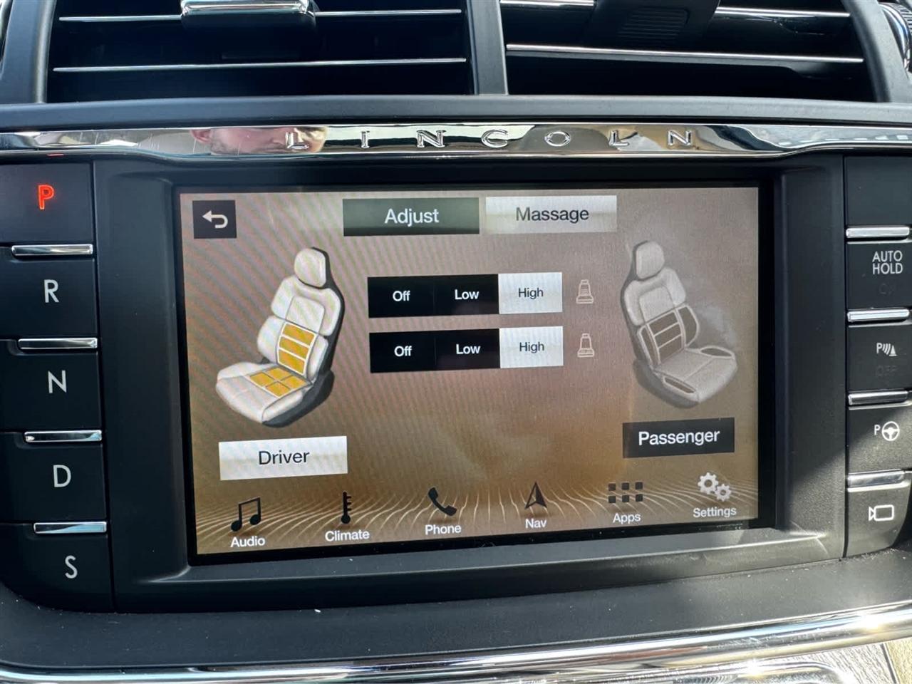 Lincoln Continental Reserve FWD 2017
