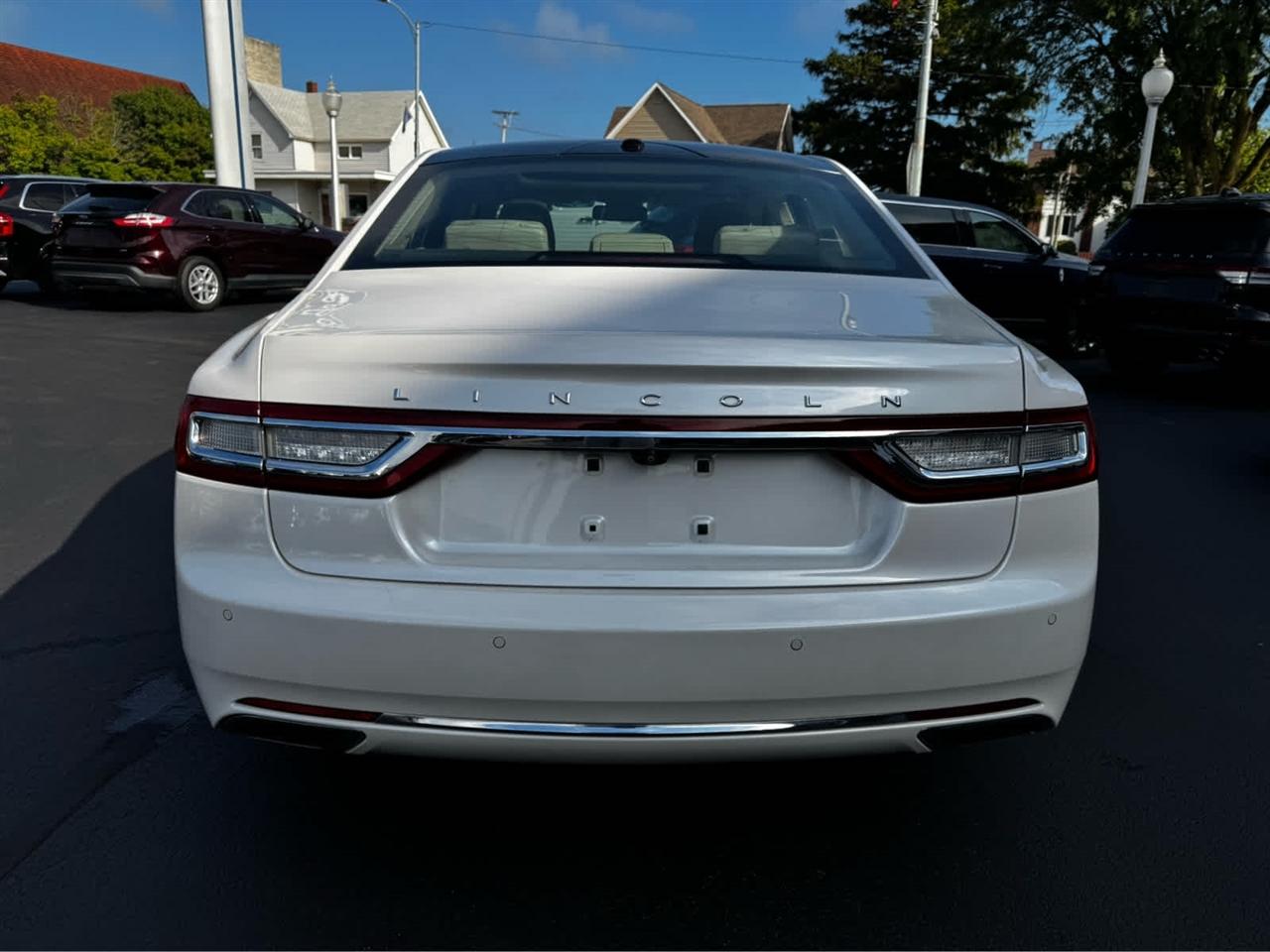 Lincoln Continental Reserve FWD 2017
