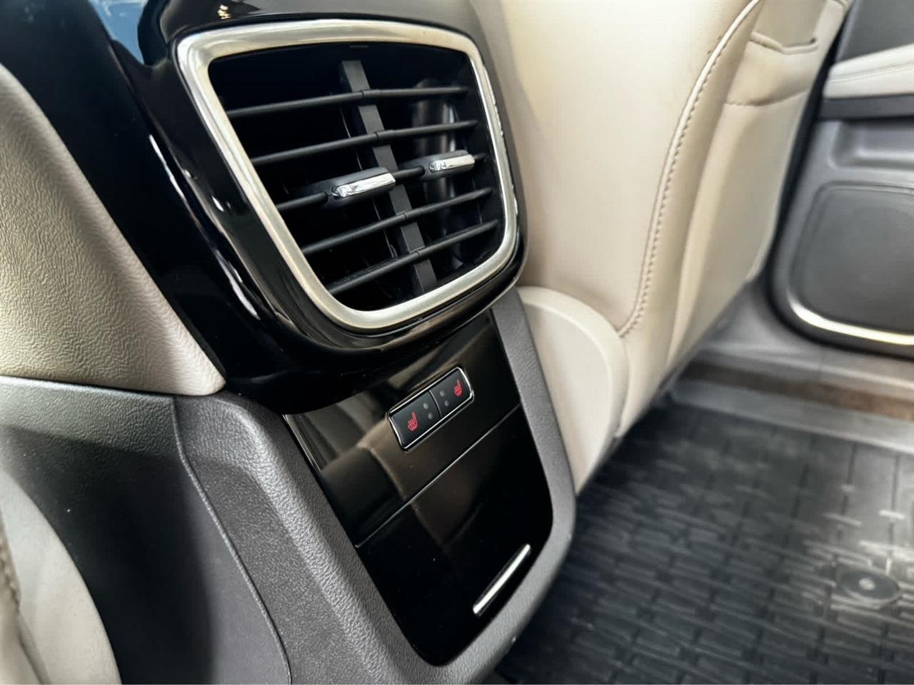 Lincoln Nautilus Reserve AWD 2023