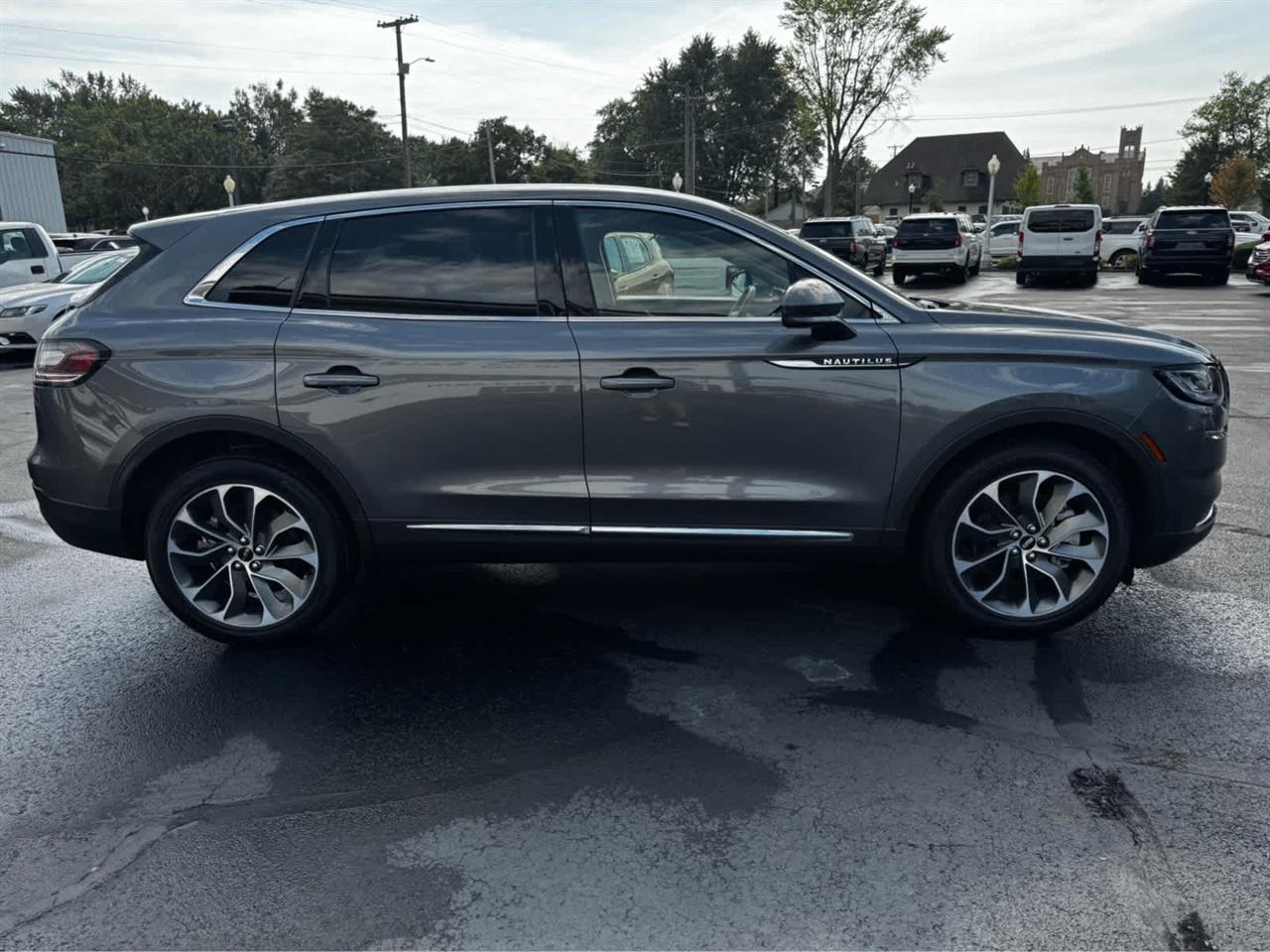 Lincoln Nautilus Reserve AWD 2023