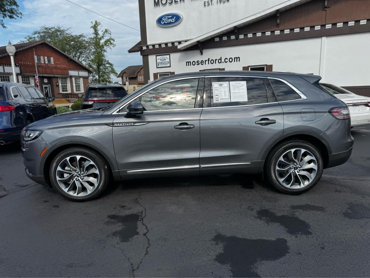 Lincoln Nautilus Reserve AWD 2023