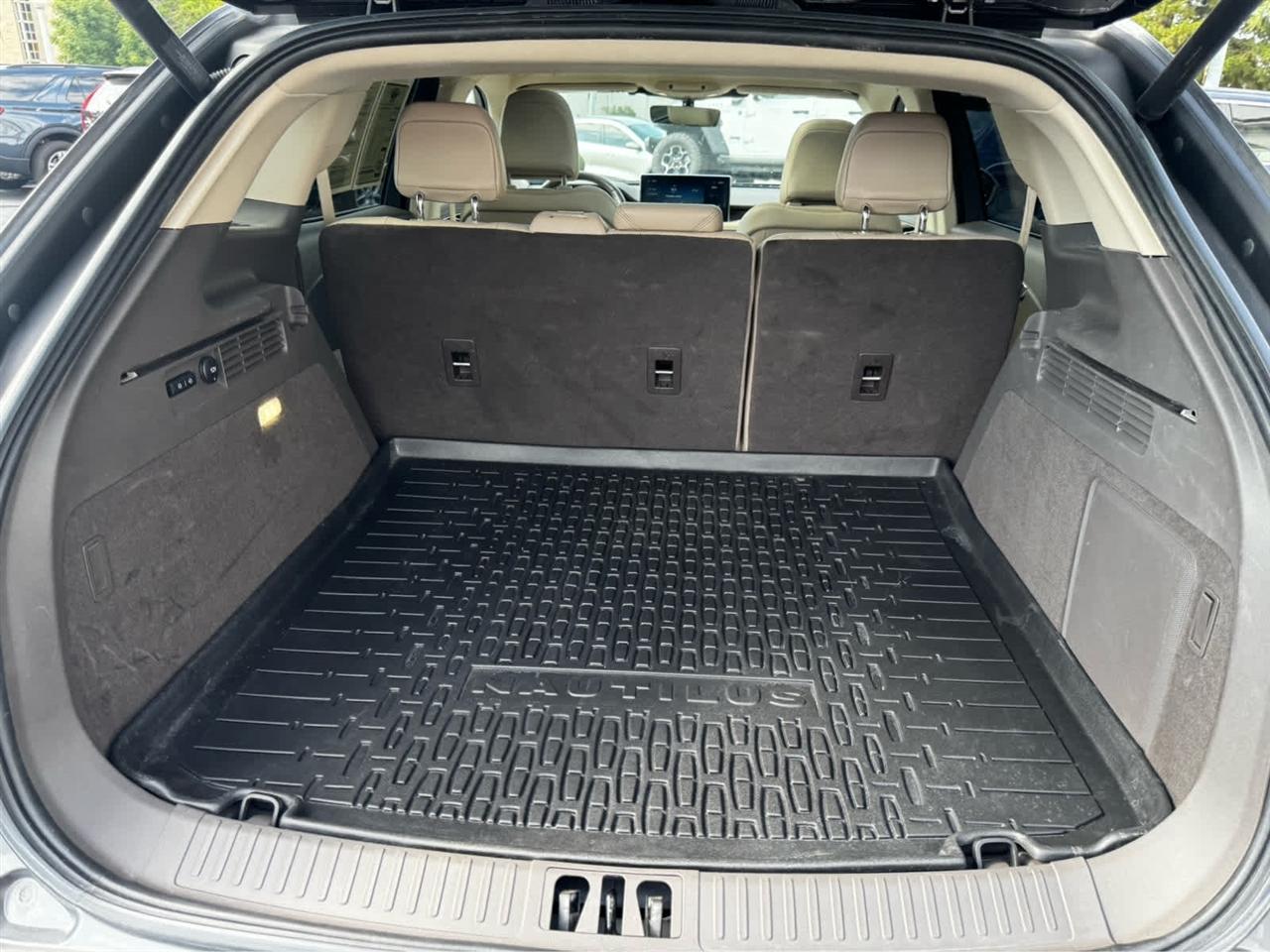 Lincoln Nautilus Reserve AWD 2023