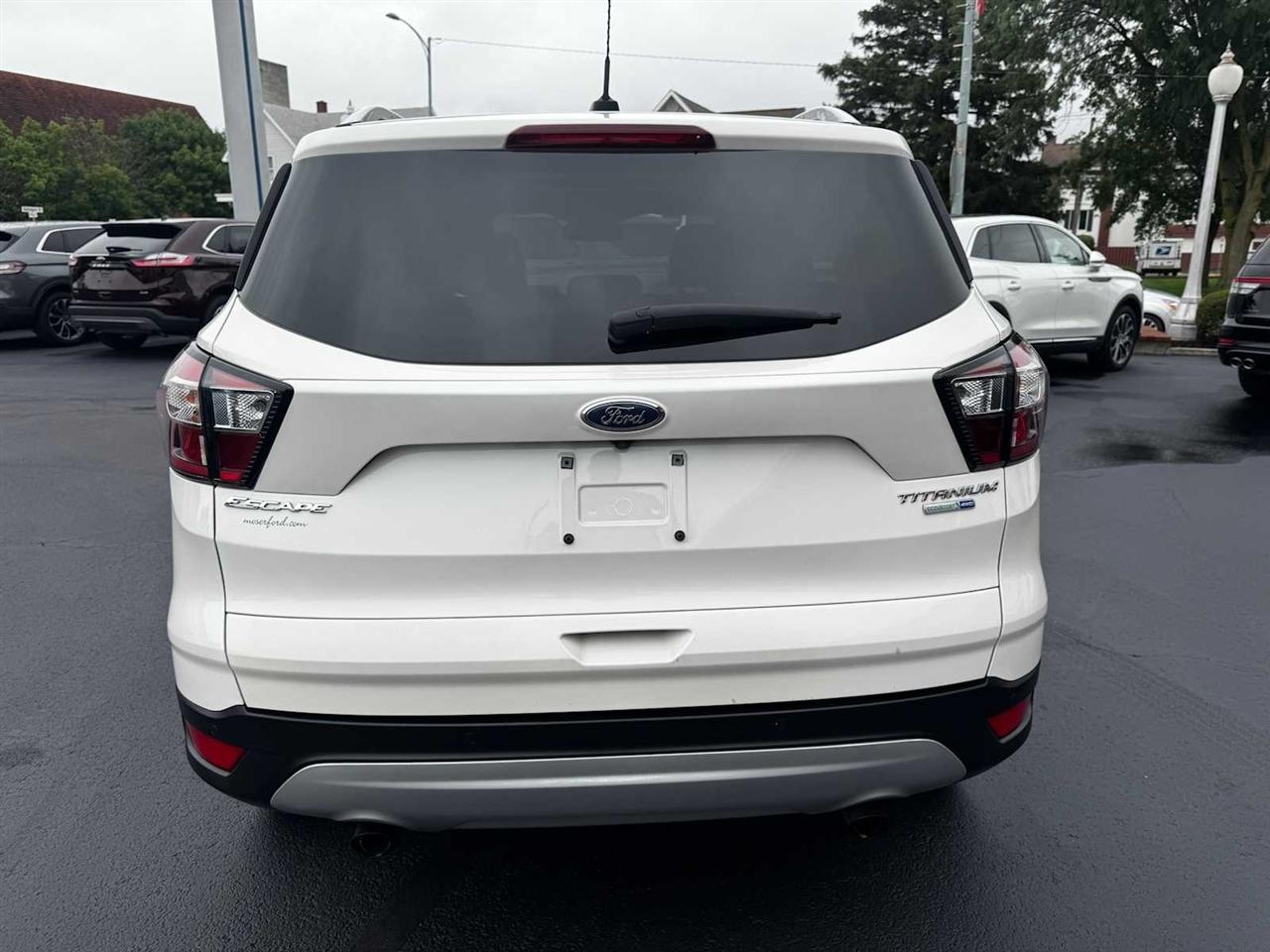 Ford Escape Titanium 4WD 2017