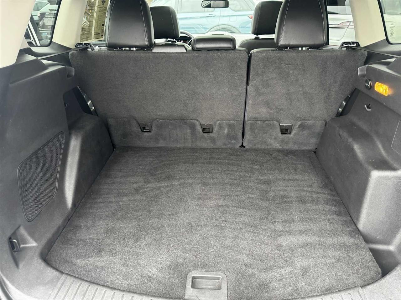 Ford Escape Titanium 4WD 2017