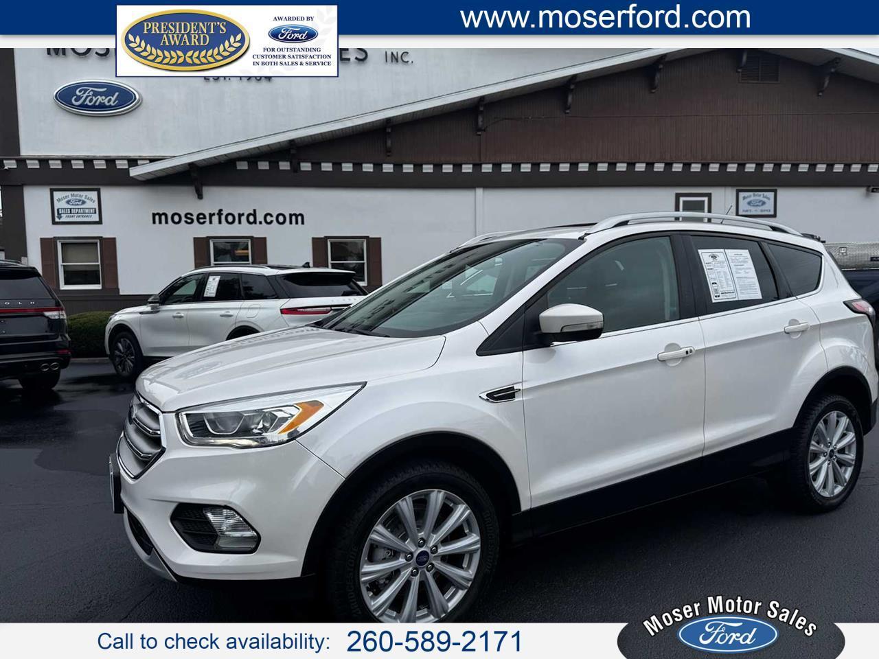 Ford Escape Titanium 4WD 2017