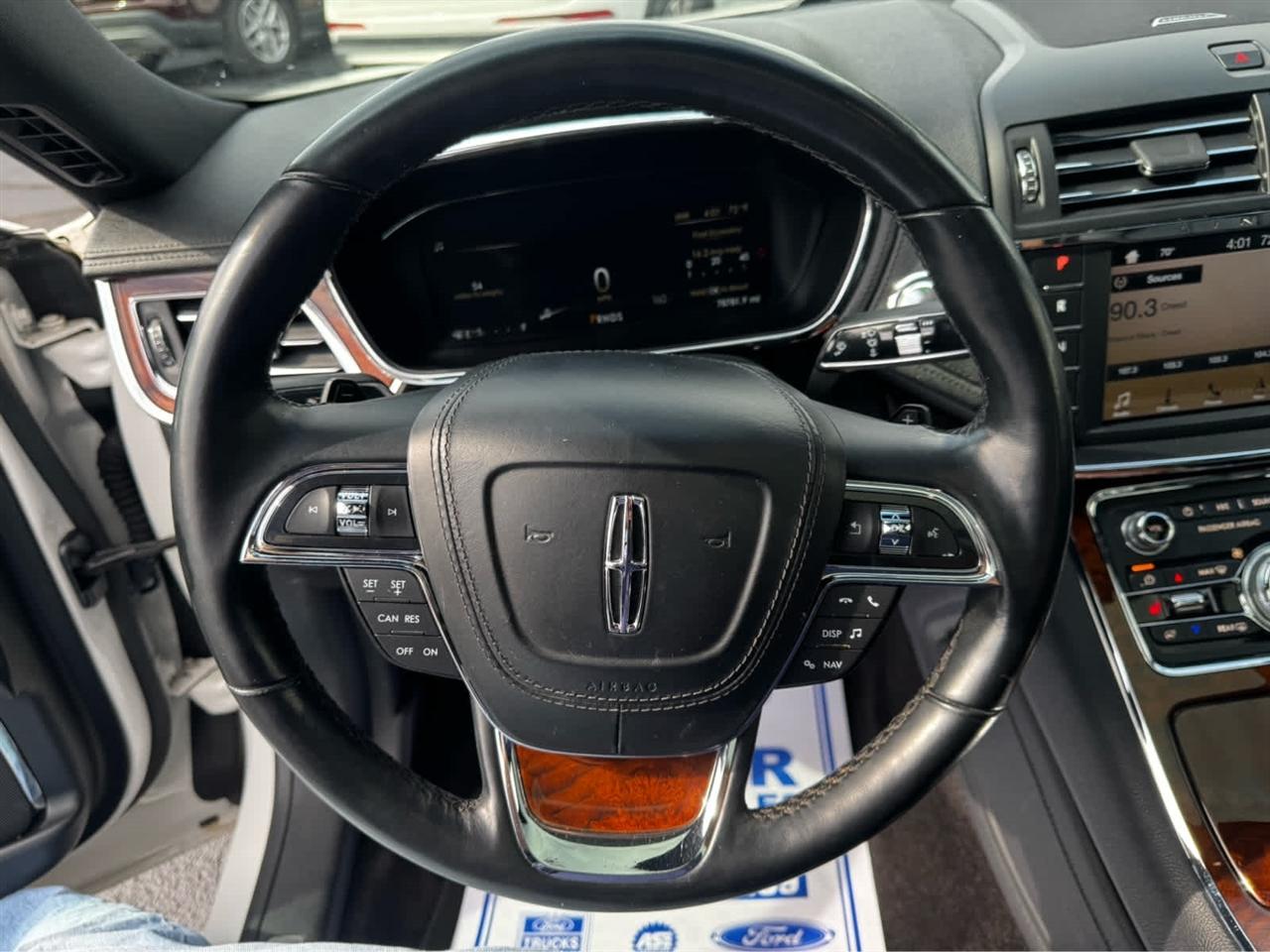 Lincoln Continental Select AWD 2017