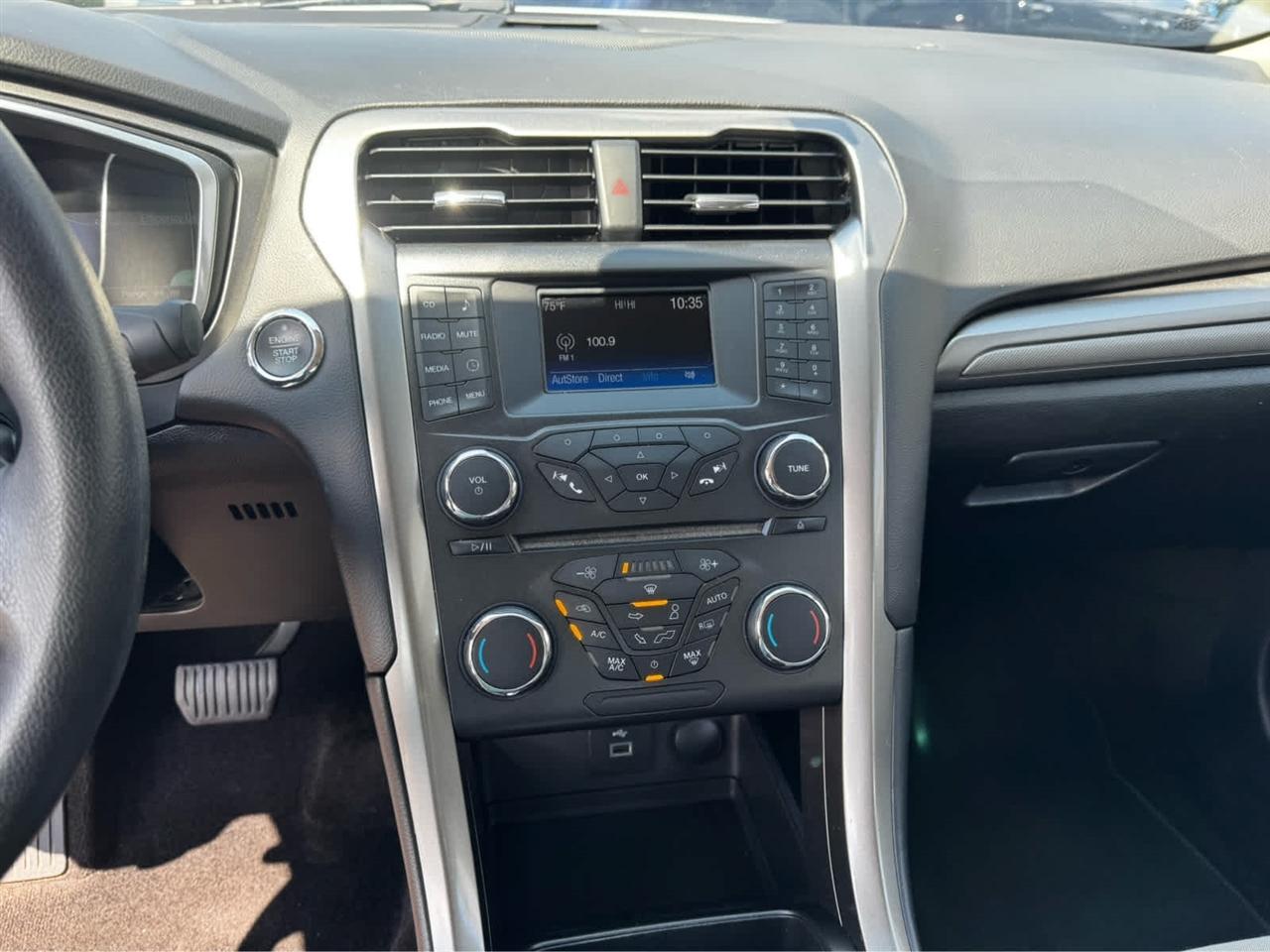 Ford Fusion Hybrid S FWD 2018