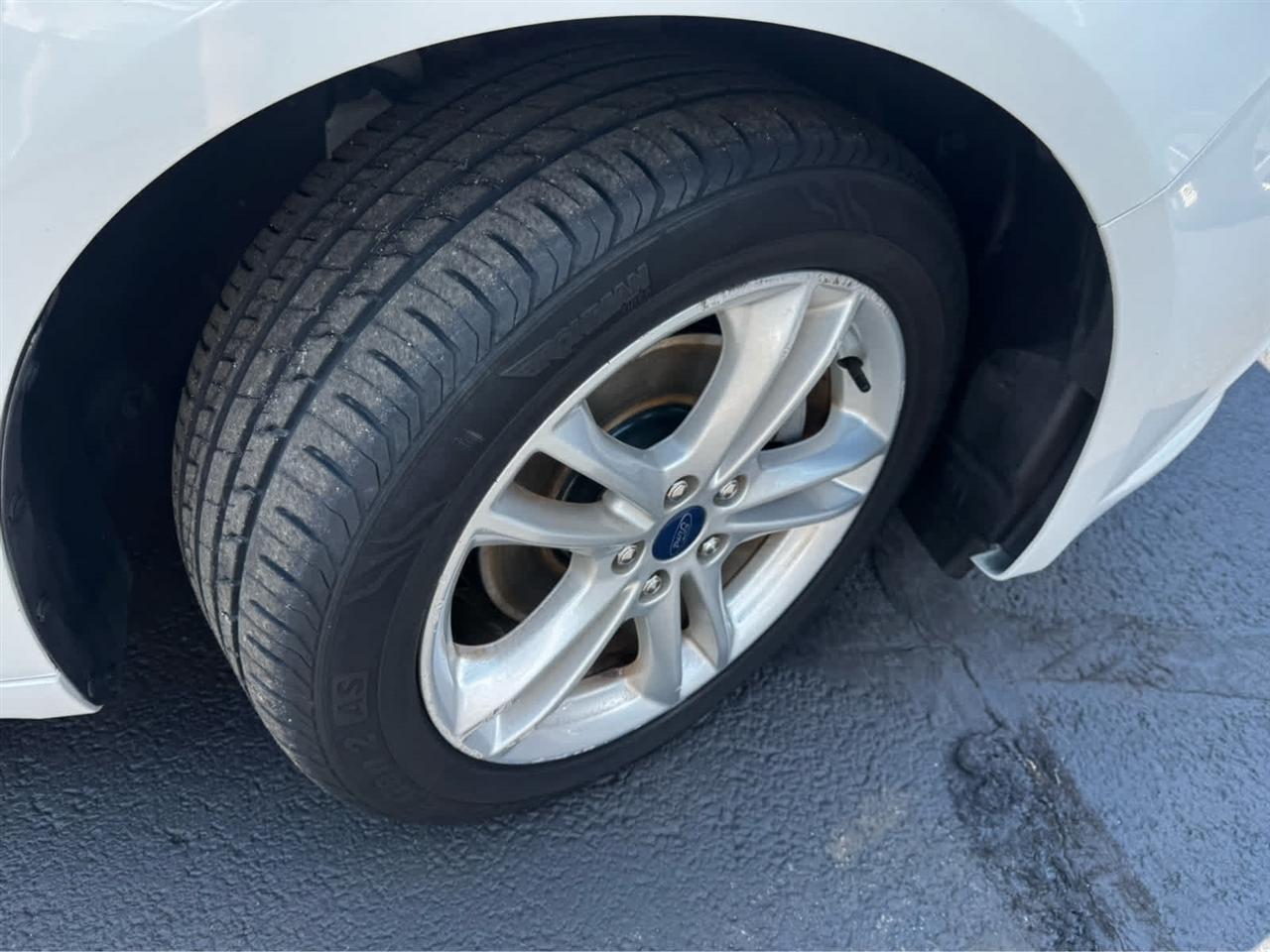 Ford Fusion Hybrid S FWD 2018