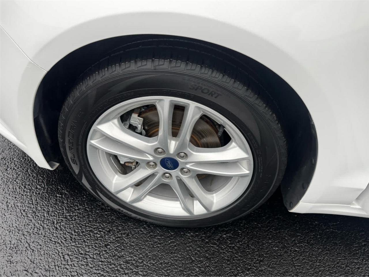 Ford Fusion Hybrid S FWD 2018