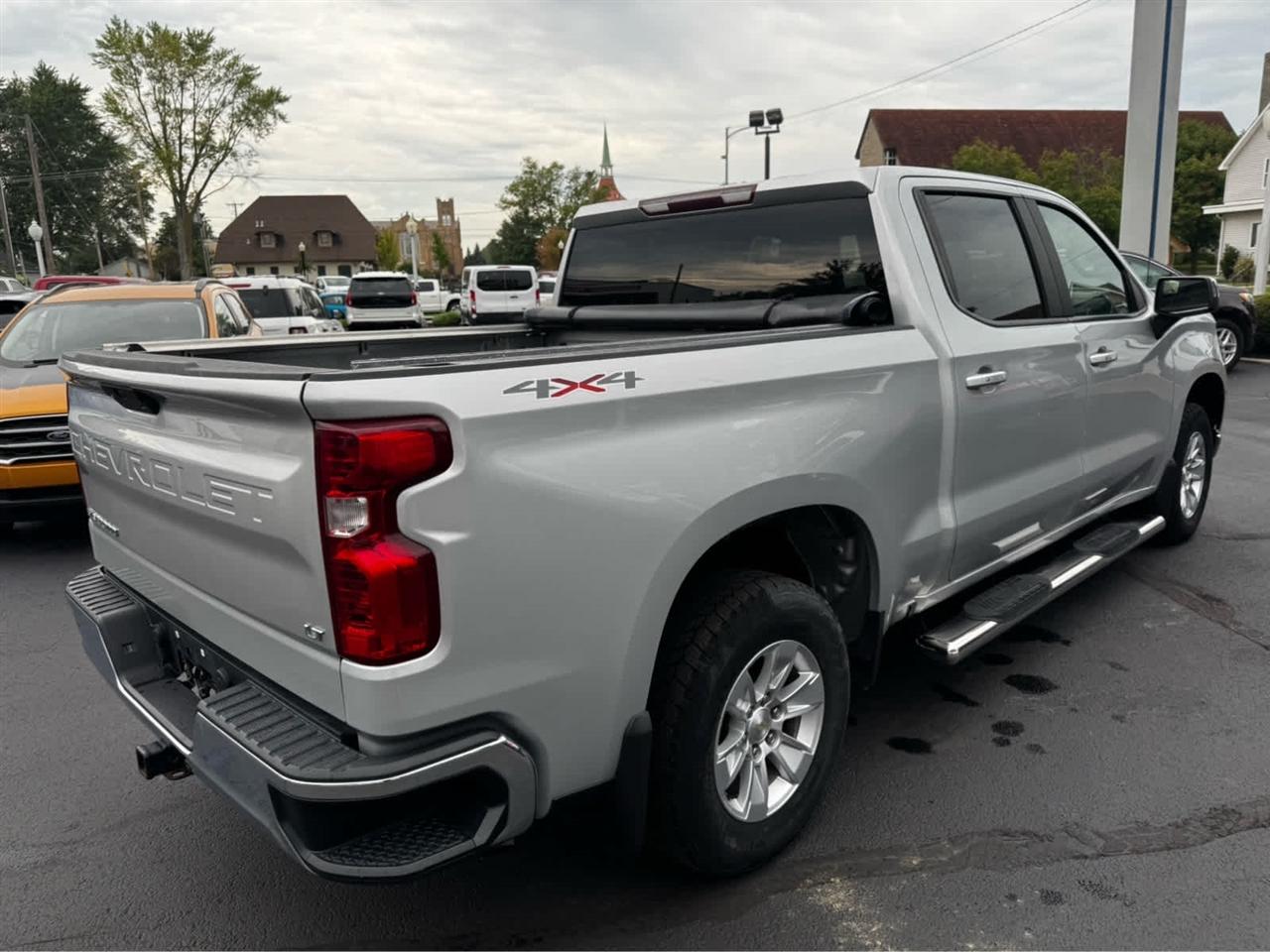 Chevrolet Silverado 1500 4WD Crew Cab 147" LT 2019