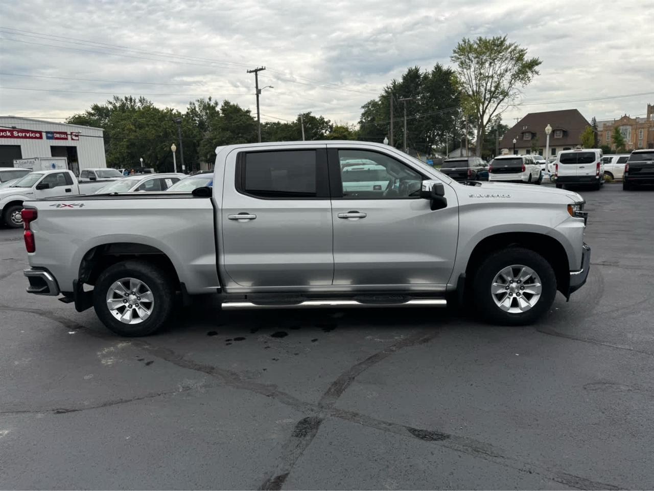 Chevrolet Silverado 1500 4WD Crew Cab 147" LT 2019