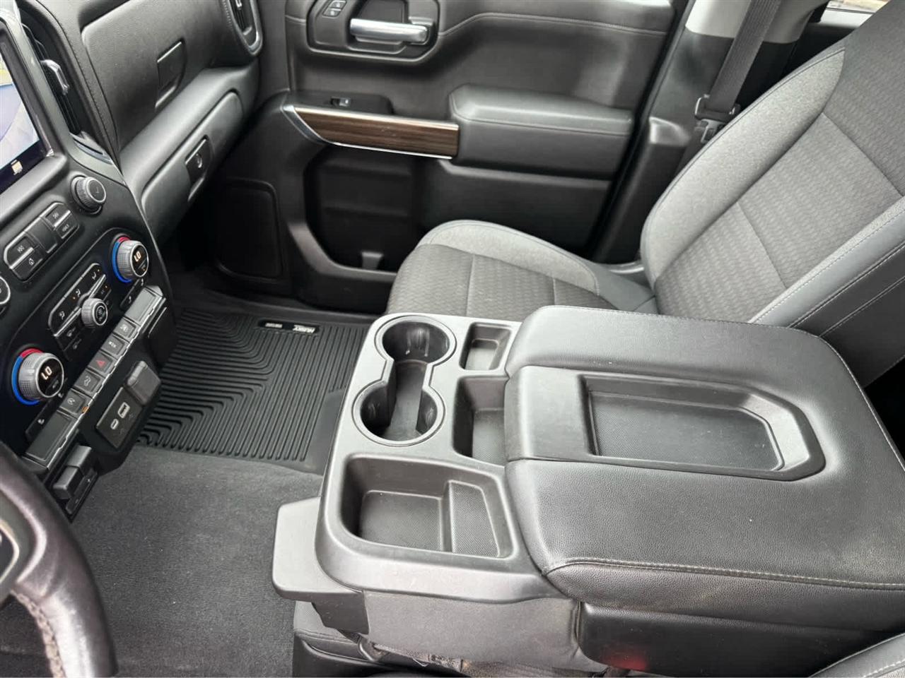 Chevrolet Silverado 1500 4WD Crew Cab 147" LT 2019