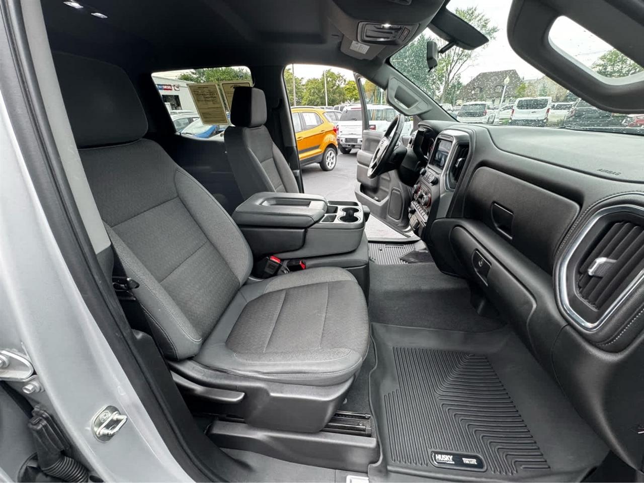 Chevrolet Silverado 1500 4WD Crew Cab 147" LT 2019