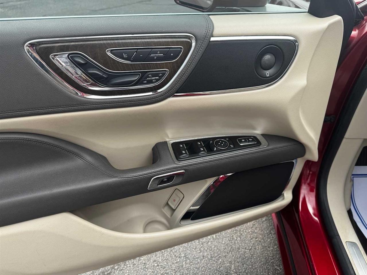 Lincoln Continental Reserve FWD 2019