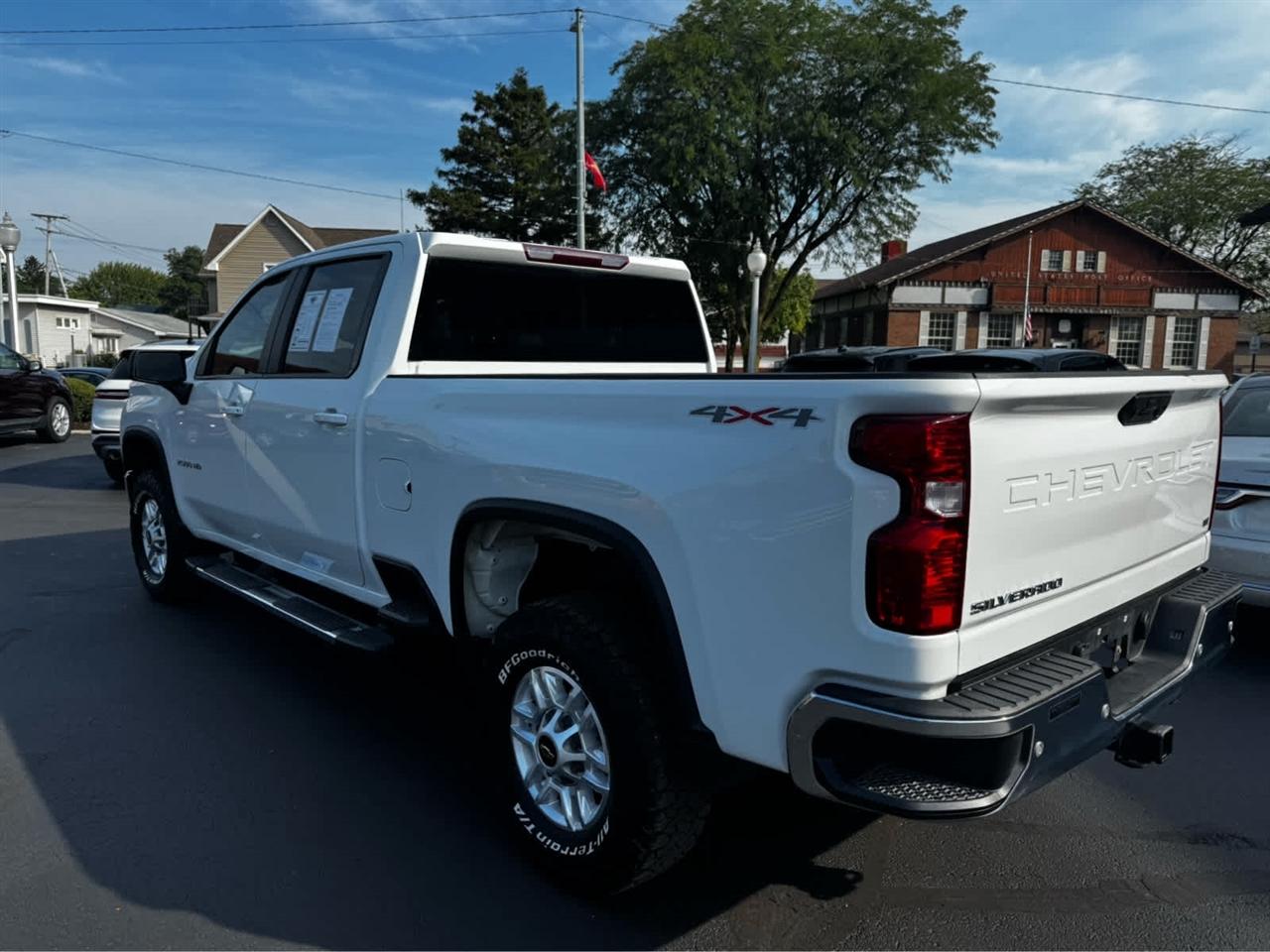 Chevrolet Silverado 2500HD 4WD Crew Cab 159" LT 2022