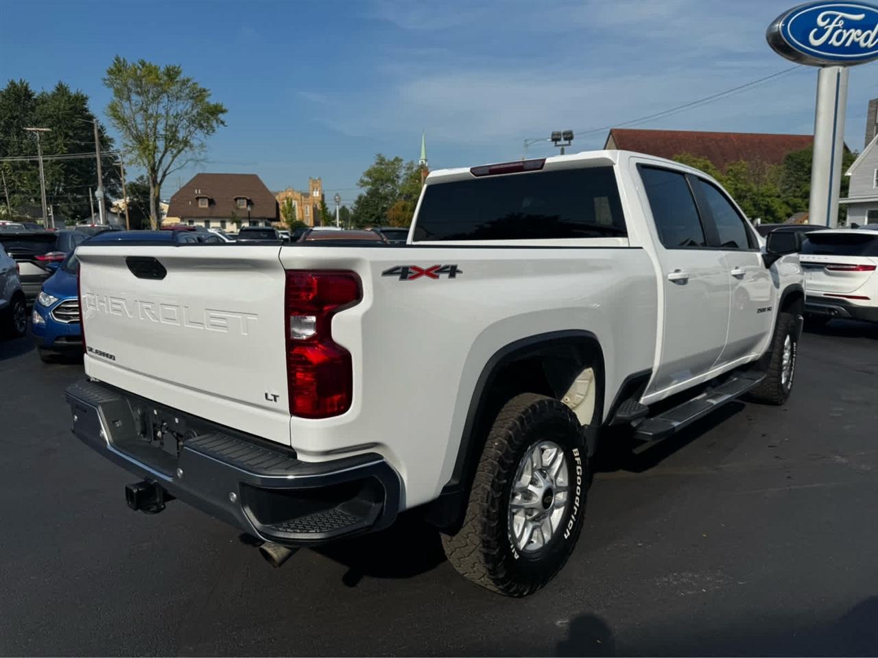 Chevrolet Silverado 2500HD 4WD Crew Cab 159" LT 2022
