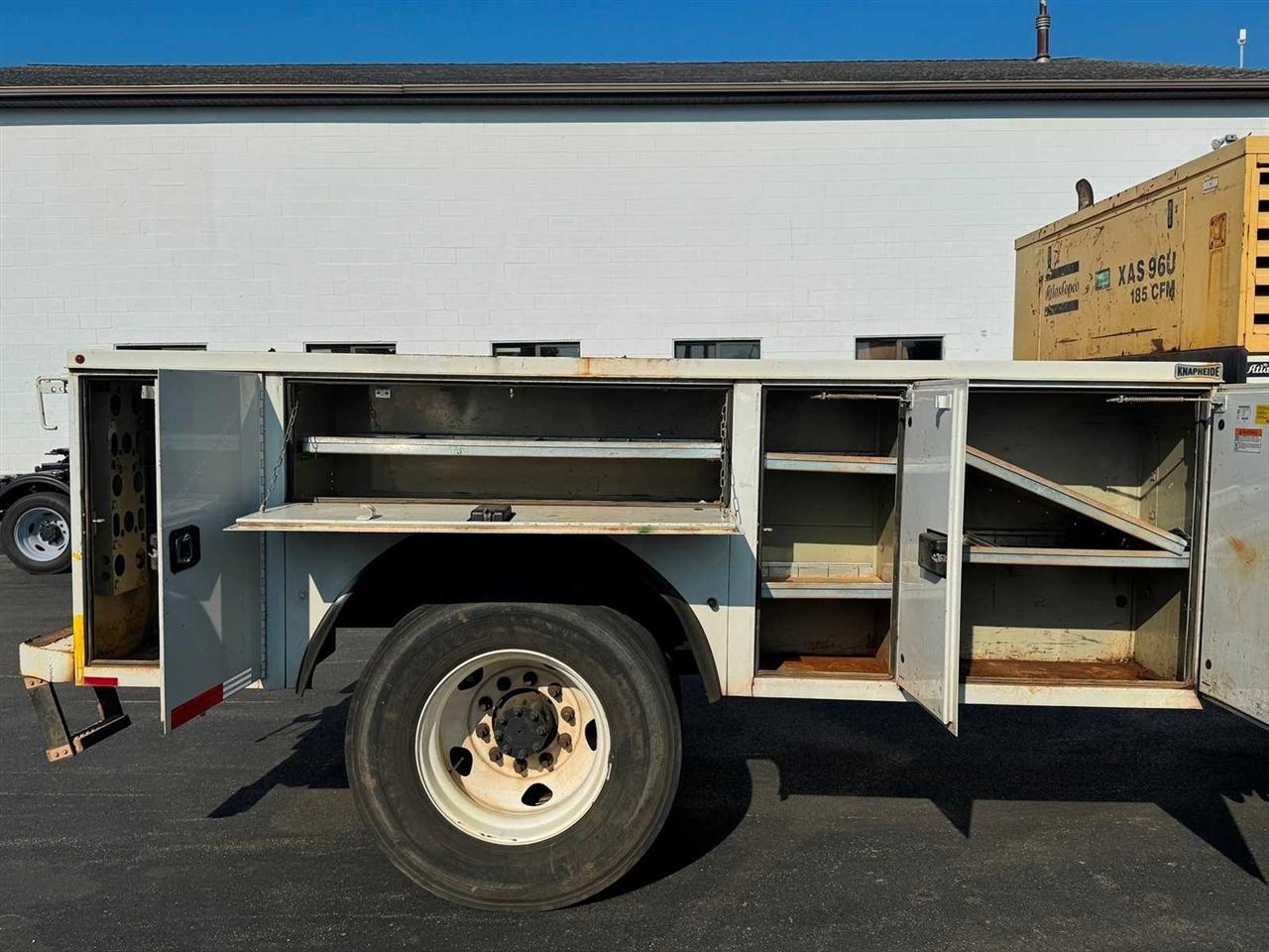 Ford F-650 Straight Frame Gas Crew Cab 2022