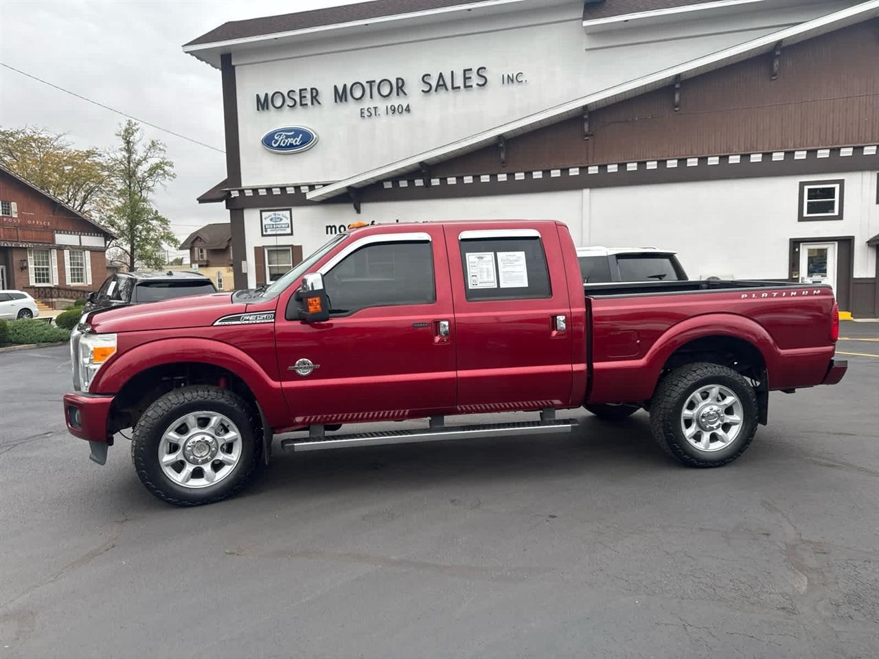 Ford Super Duty F-350 SRW 4WD Crew Cab 156" King Ranch 2015