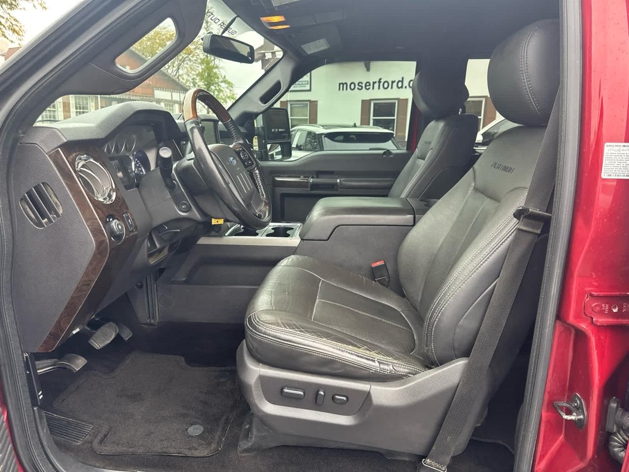 Ford Super Duty F-350 SRW 4WD Crew Cab 156" King Ranch 2015