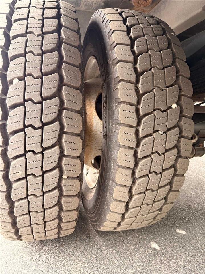 Ford Super Duty F-550 DRW XLT 4WD SuperCab 192" WB 84" CA 2017