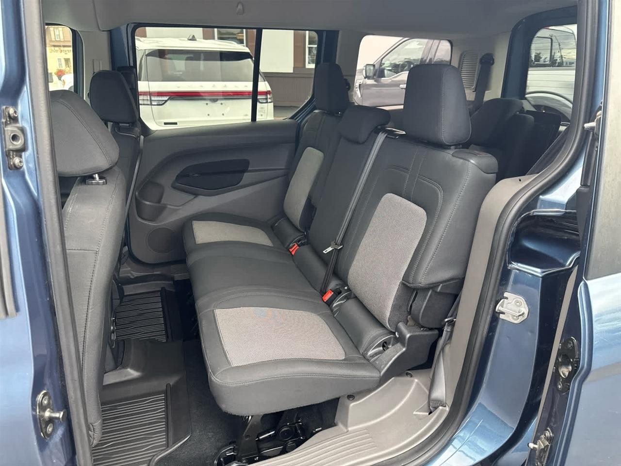 Ford Transit Connect Wagon XL LWB w/Rear Liftgate 2020
