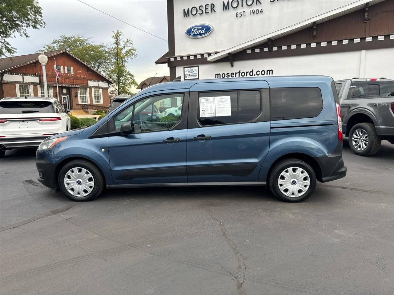 Ford Transit Connect Wagon XL LWB w/Rear Liftgate 2020