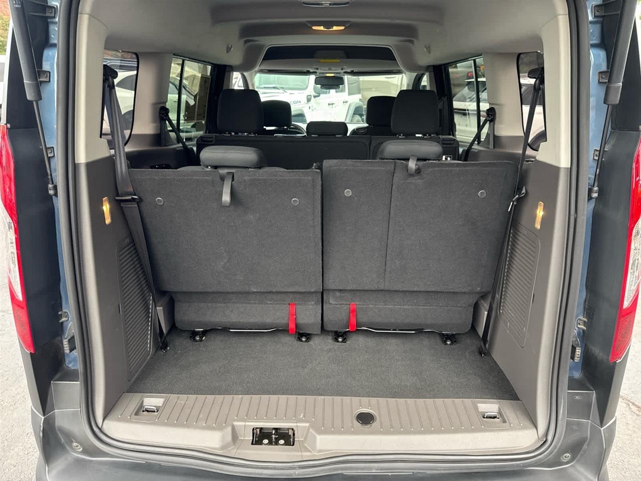 Ford Transit Connect Wagon XL LWB w/Rear Liftgate 2020