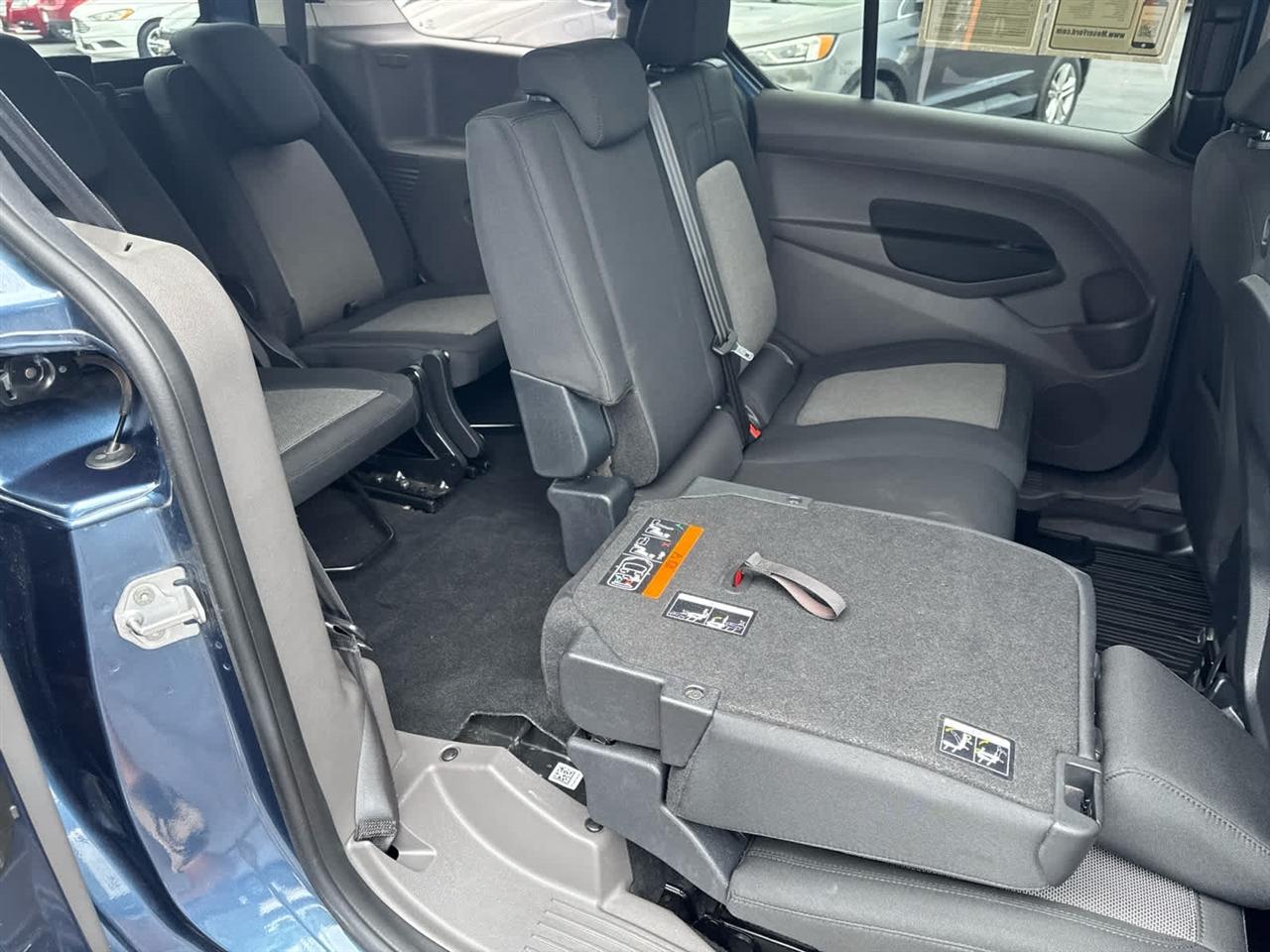 Ford Transit Connect Wagon XL LWB w/Rear Liftgate 2020