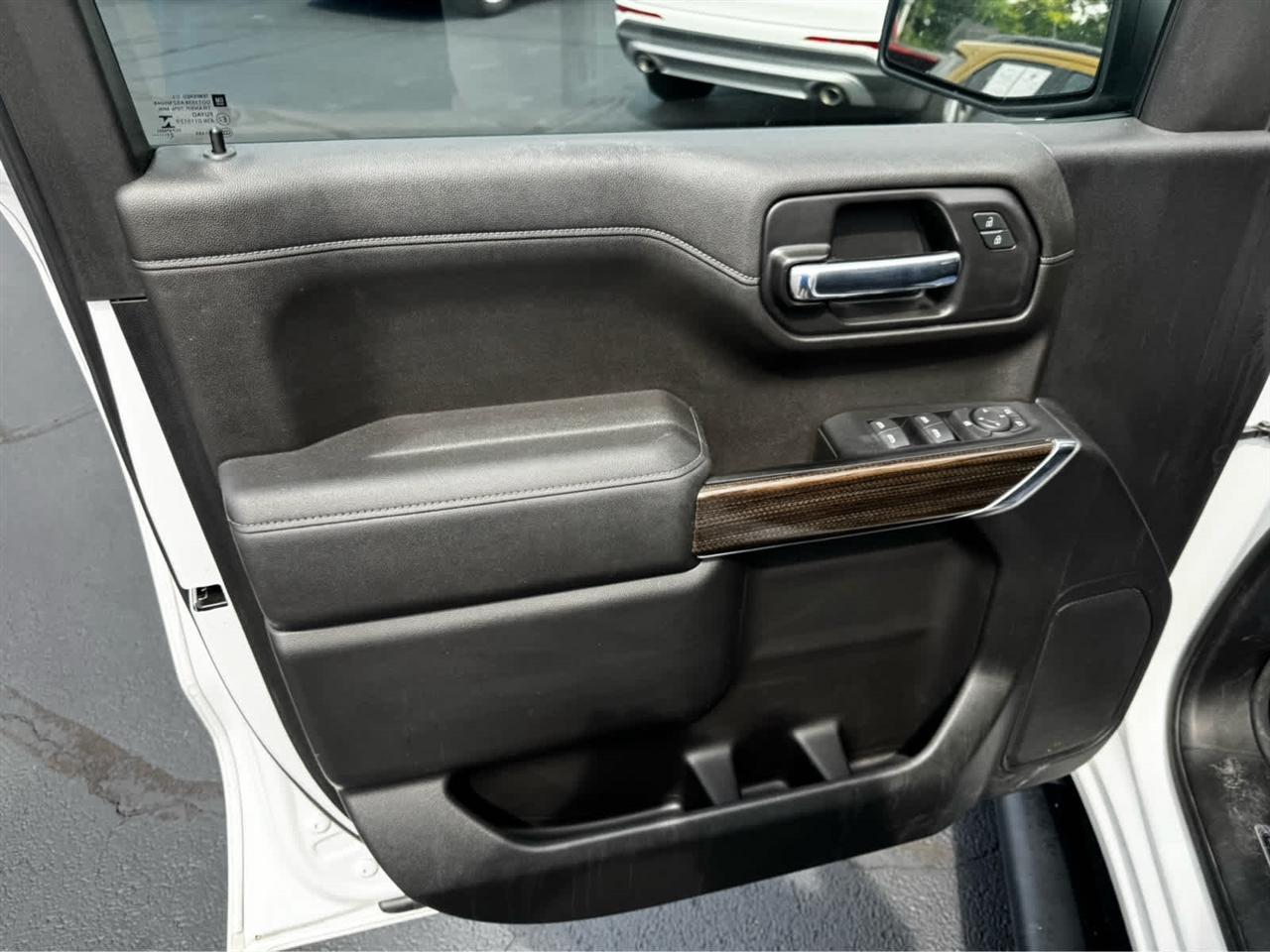 Chevrolet Silverado 1500 4WD Crew Cab 147" LT w/1LT 2021