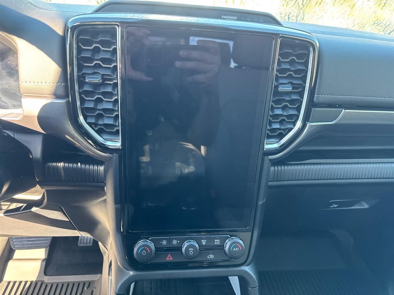 Ford Ranger LARIAT 4WD SuperCrew 5' Box 2026