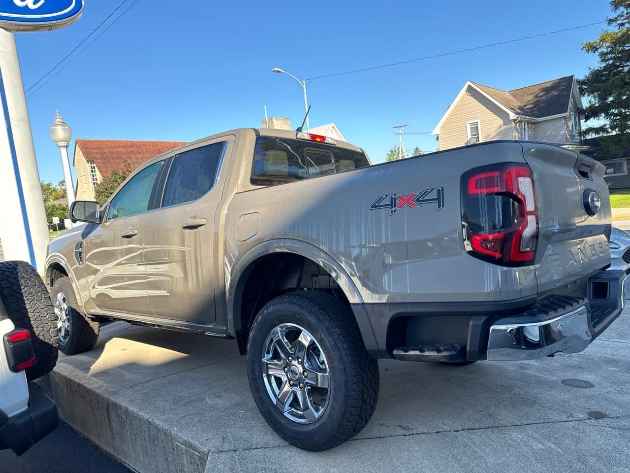 Ford Ranger LARIAT 4WD SuperCrew 5' Box 2026