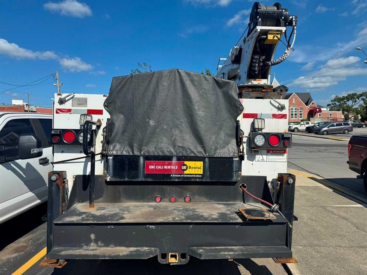 Ford Super Duty F-550 DRW XL 4WD SuperCab 168" WB 60" CA 2019