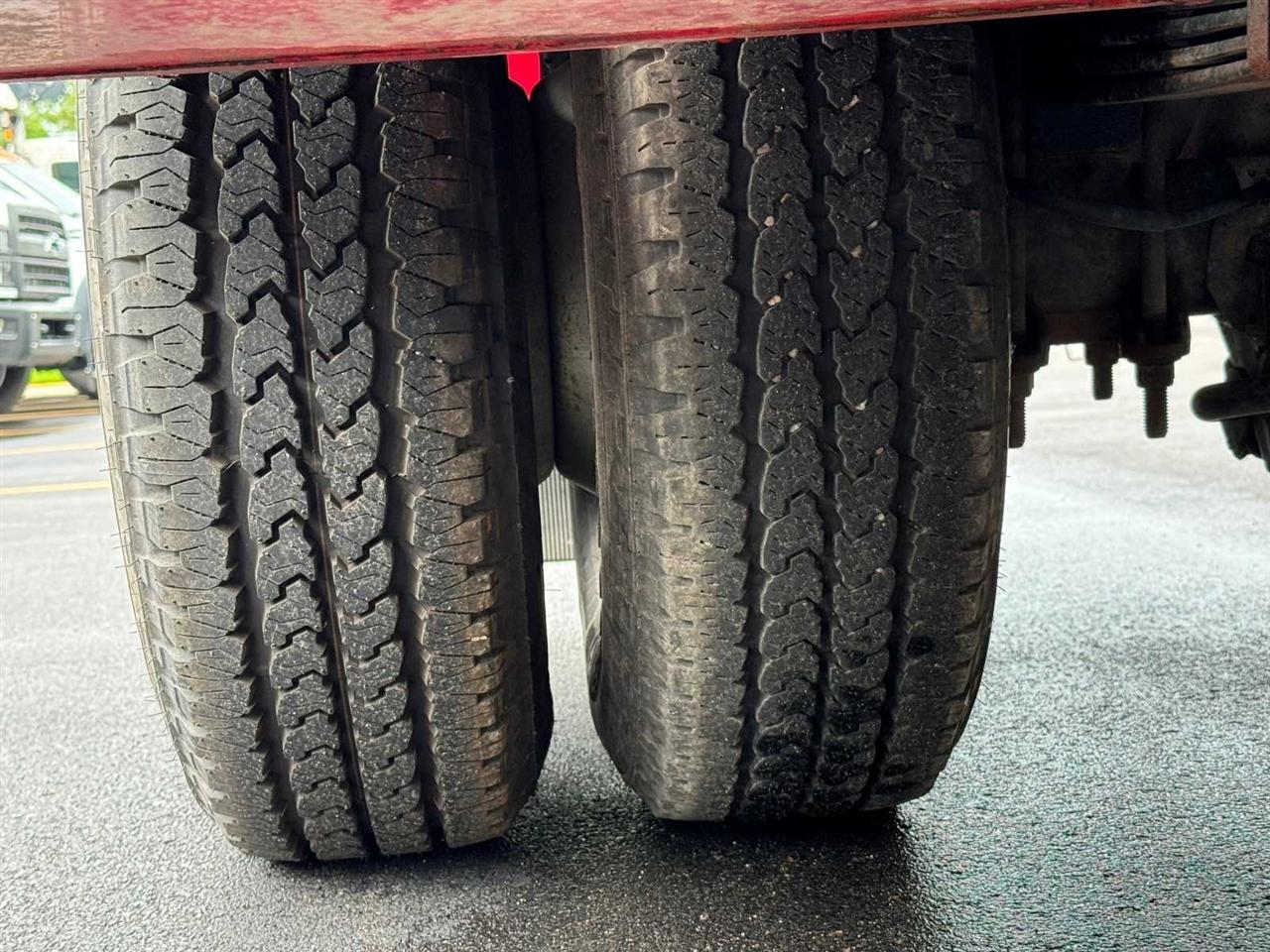 Ford Super Duty F-350 DRW XL 2WD SuperCab 168" WB 60" CA 2020