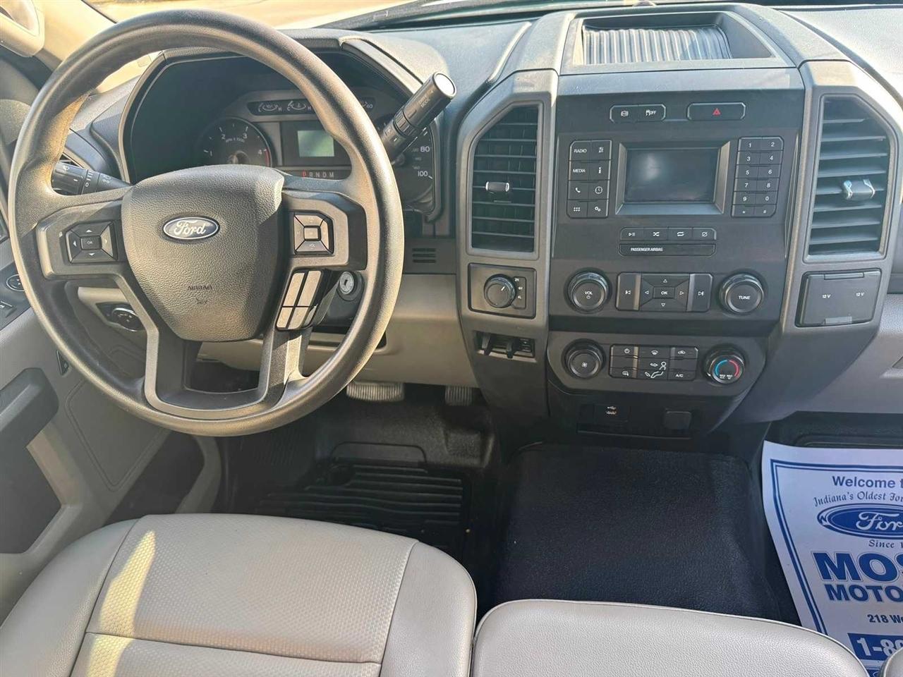 Ford Super Duty F-550 DRW XL 4WD Reg Cab 145" WB 60" CA 2021