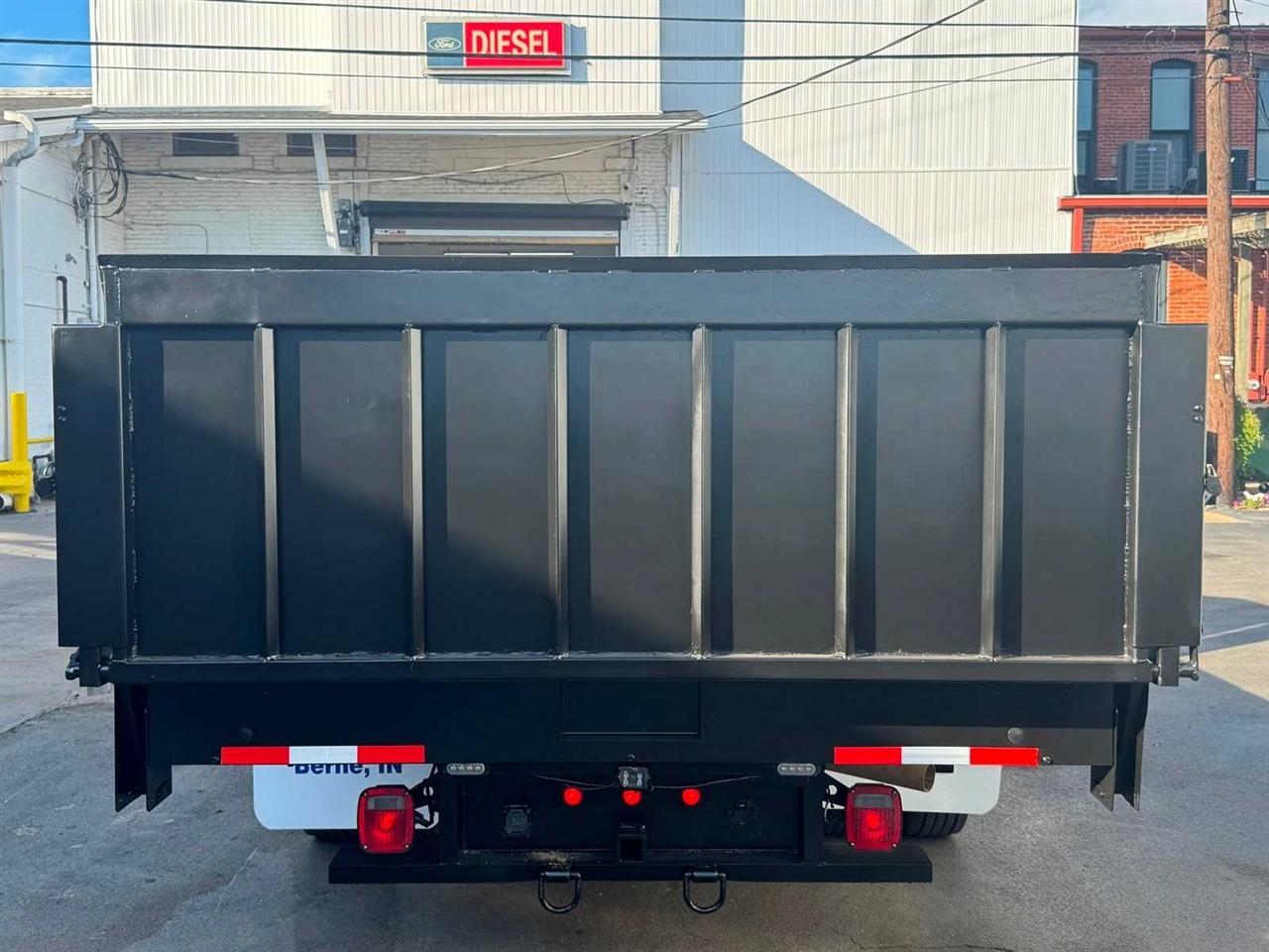 Ford Super Duty F-550 DRW XL 4WD Reg Cab 145" WB 60" CA 2021