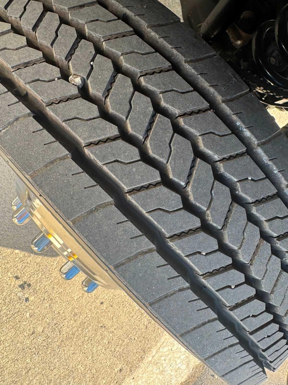 Ford Super Duty F-550 DRW XL 4WD Reg Cab 145" WB 60" CA 2021