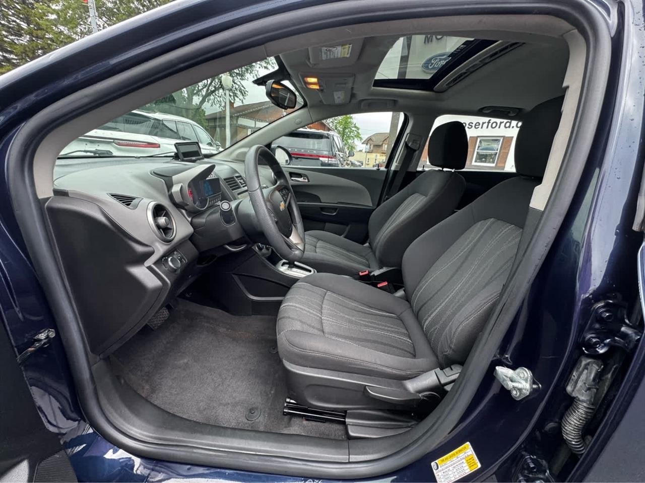 Chevrolet Sonic 5dr HB Auto LT 2015