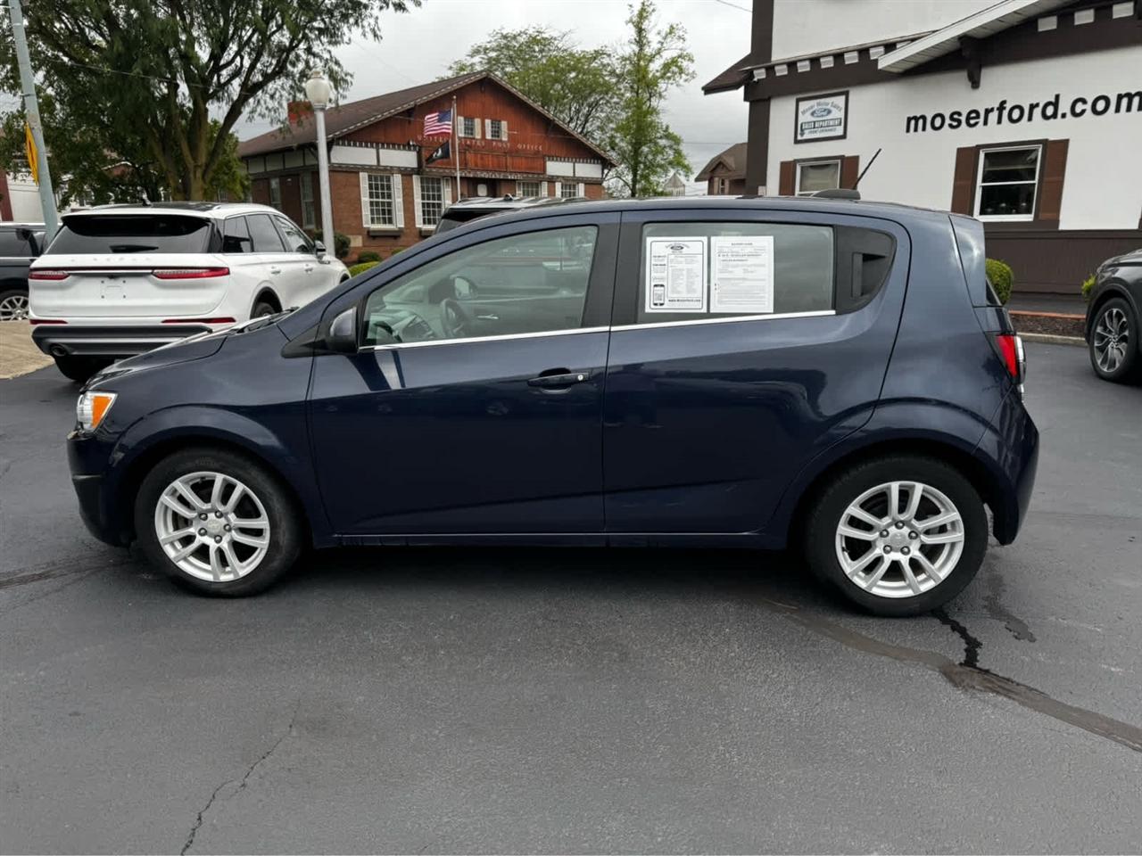 Chevrolet Sonic 5dr HB Auto LT 2015
