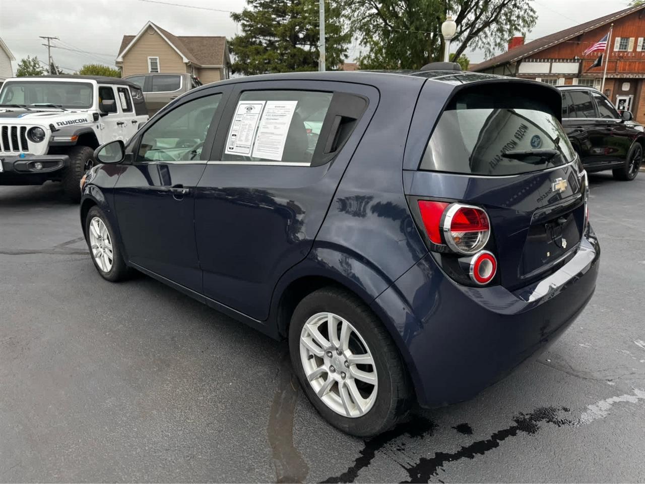 Chevrolet Sonic 5dr HB Auto LT 2015