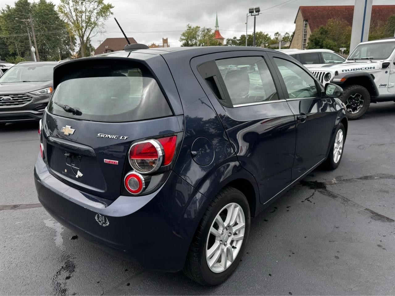 Chevrolet Sonic 5dr HB Auto LT 2015