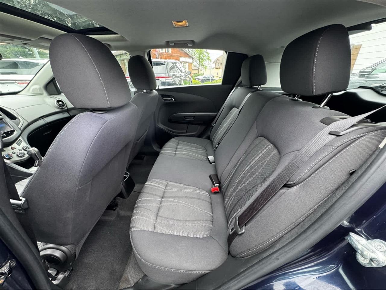 Chevrolet Sonic 5dr HB Auto LT 2015