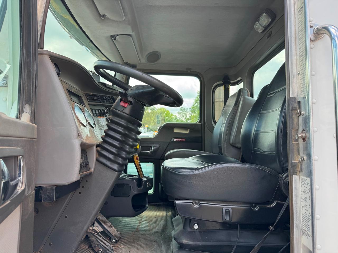 Kenworth T270  2015