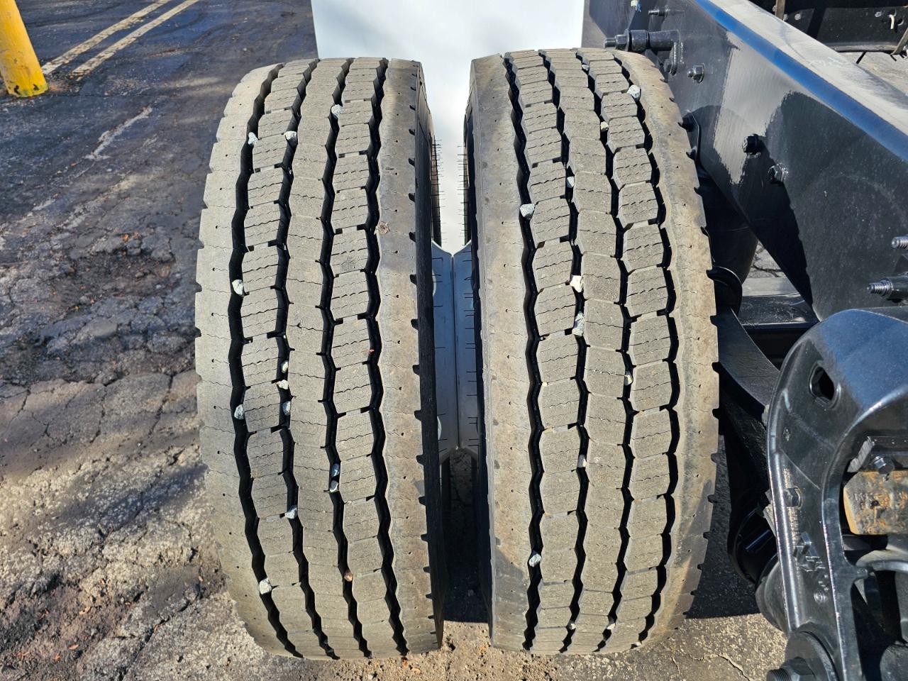 Peterbilt 537  2024