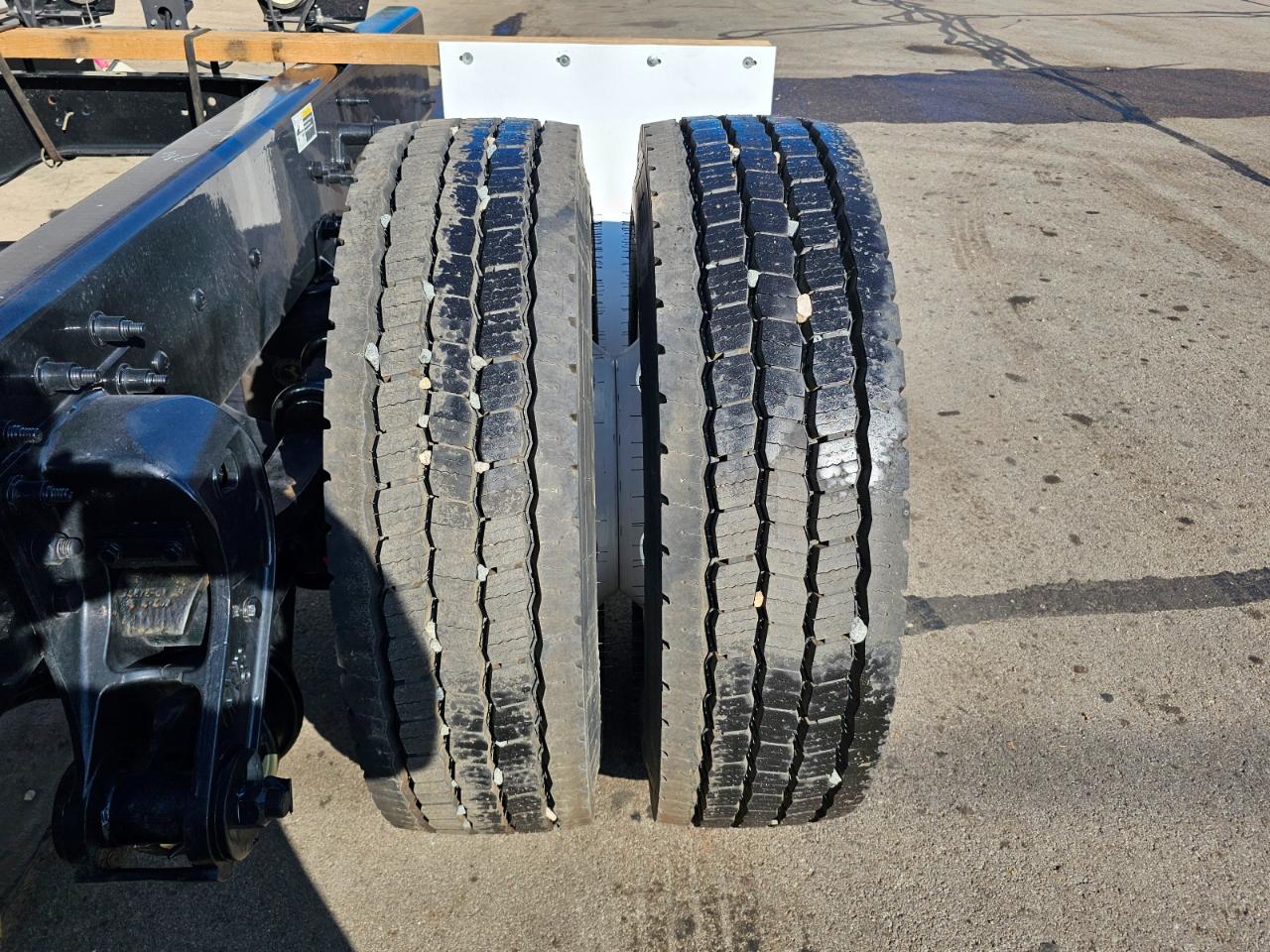 Peterbilt 537  2024