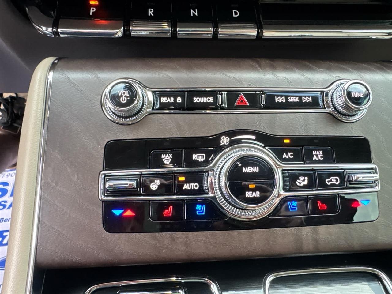 Lincoln Aviator Reserve AWD 2024