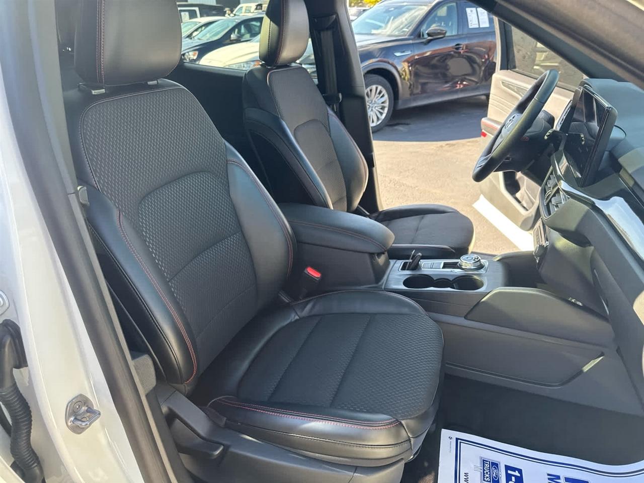 Ford Escape ST-Line AWD 2024
