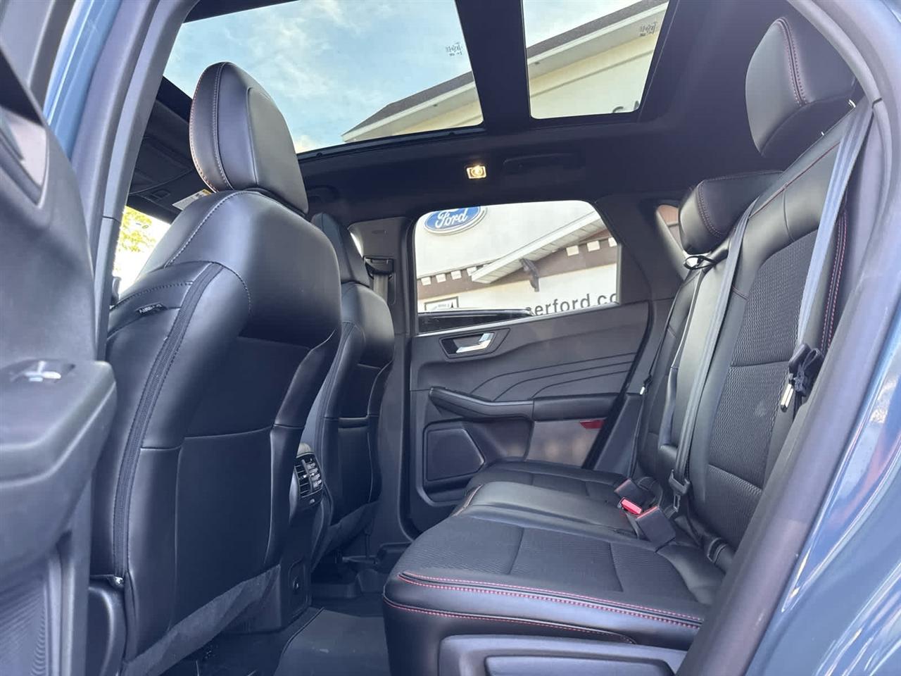 Ford Escape ST-Line AWD 2024