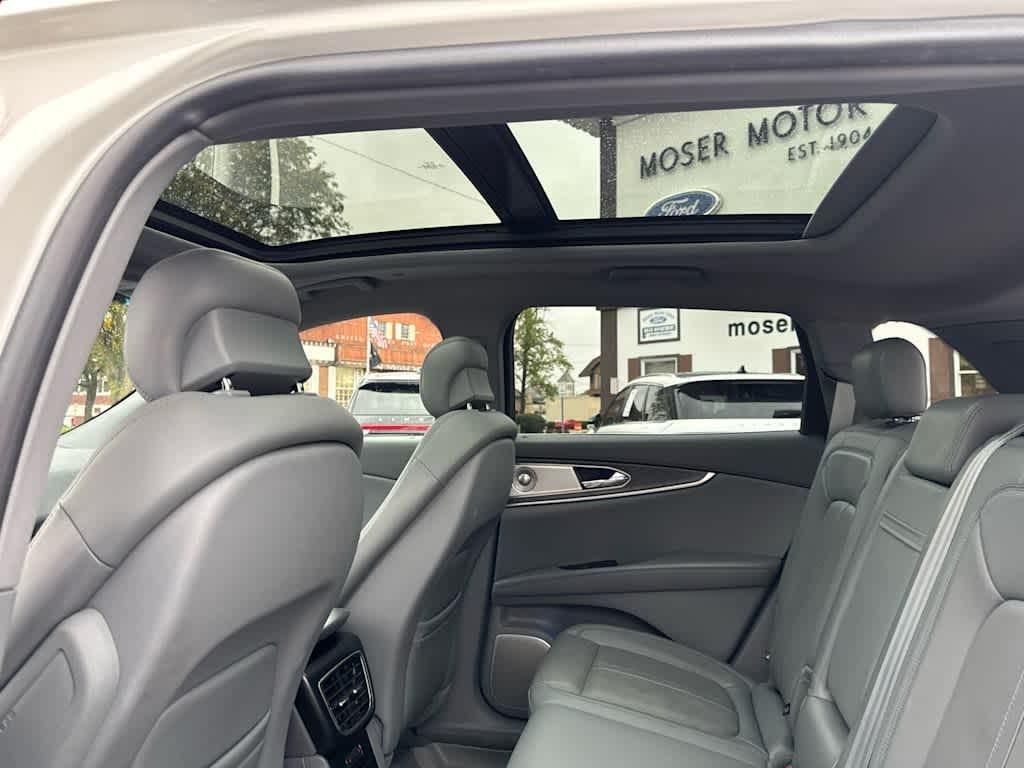 Lincoln Nautilus Reserve AWD 2020