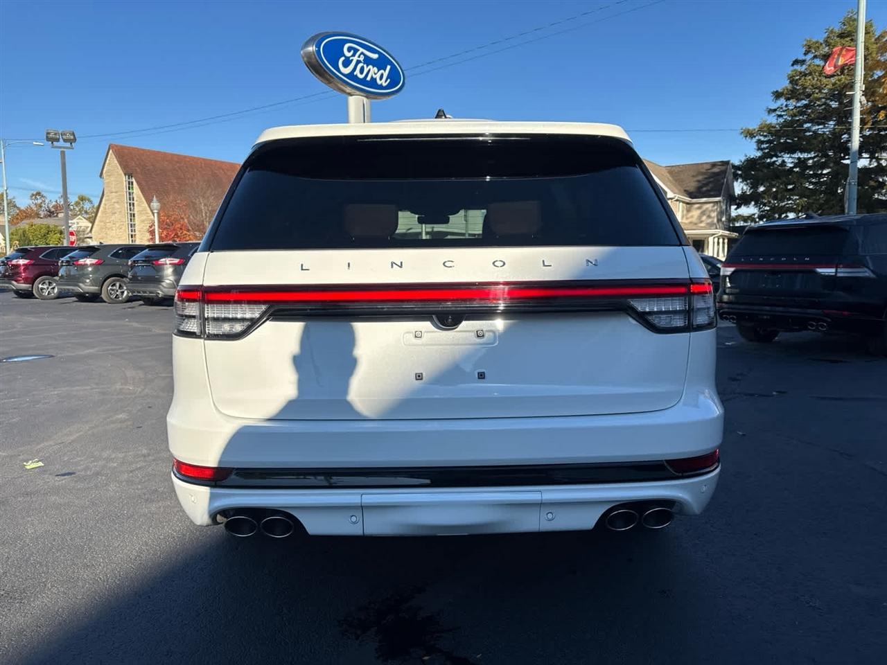 Lincoln Aviator Reserve AWD 2025