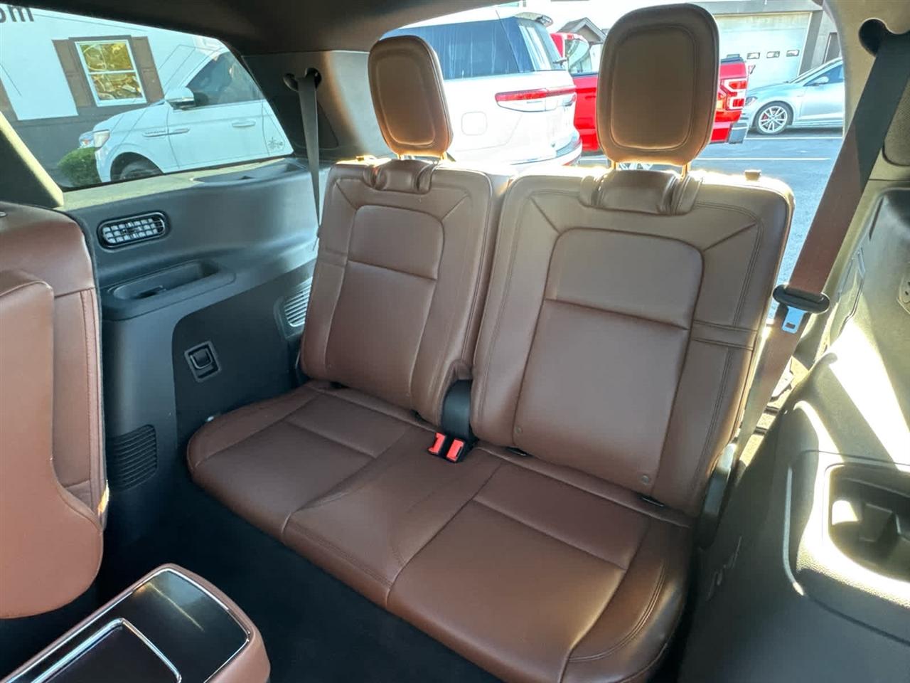 Lincoln Aviator Reserve AWD 2025